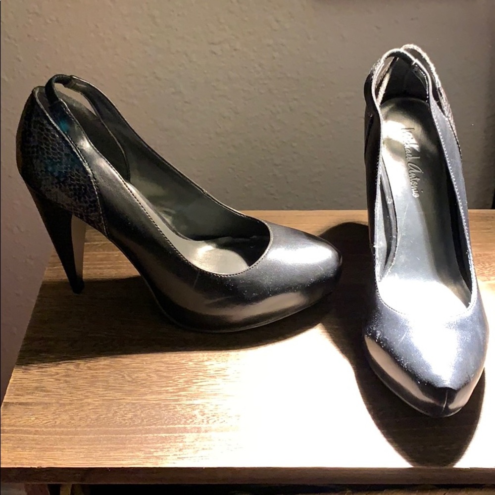 New in Box Michael Antonio Luz Size 7 / Black